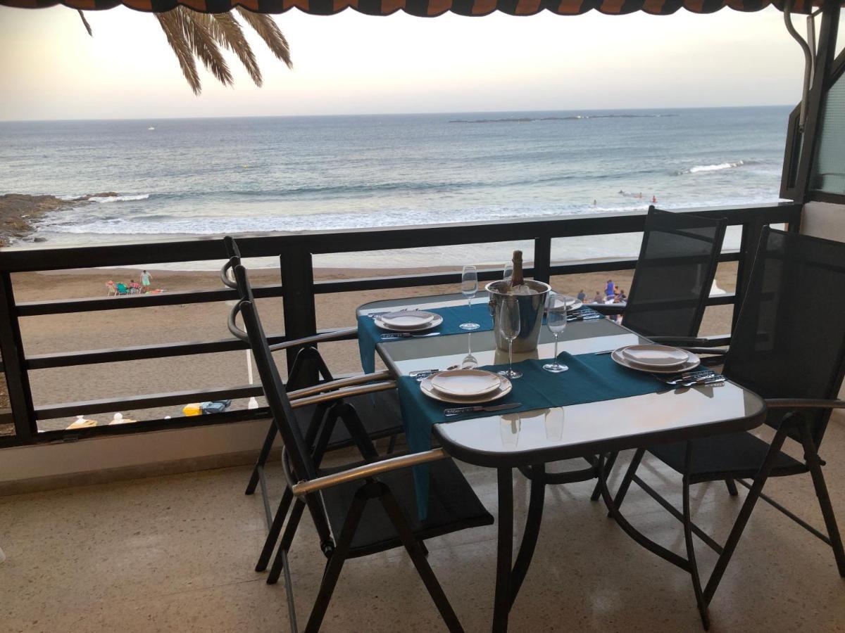Espectacular En Primera Linea De La Playa Telde Exterior photo