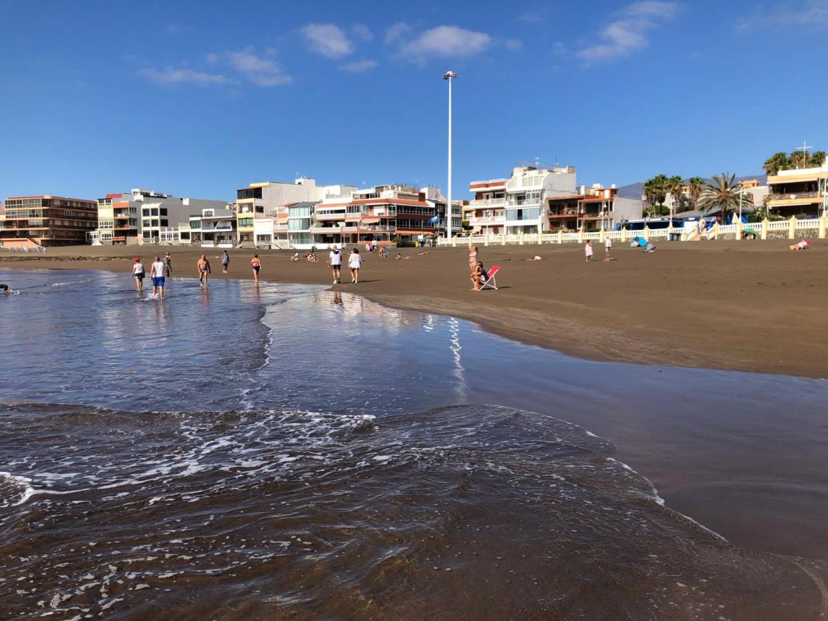 Espectacular En Primera Linea De La Playa Telde Exterior photo